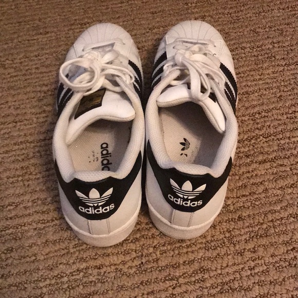 Adidas Superstar Sneakers - Picture 3 of 6